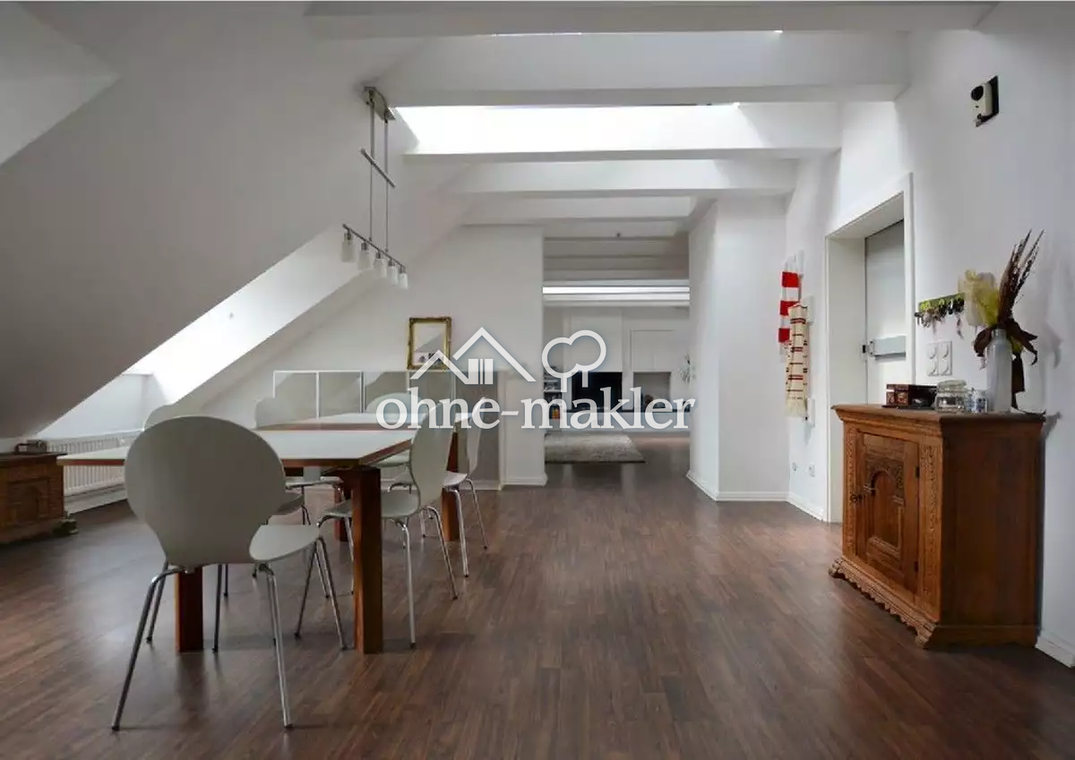 Große Wohnung mit Einbauküche in Ehrenfeld, 50825 Köln (Ehrenfeld Bickendorf Neuehrenfeld Ossendorf)