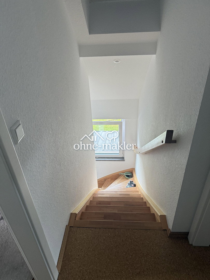 Lichtdurchflutete Maisonette mit Balkon in Warendorf, 48231 Warendorf