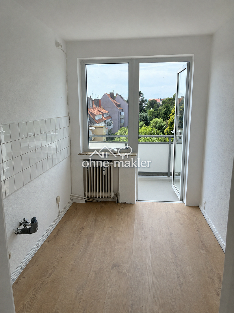 Balkon & Top Lage in Bremerhaven-Lehe, 27576 Bremerhaven (Lehe Mitte)