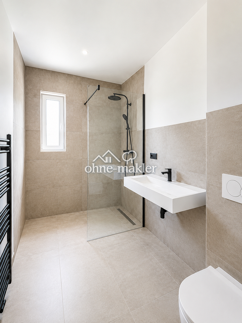 Großzügige 3-Zimmer-Wohnung mit Dachterrasse, 93077 Bad Abbach