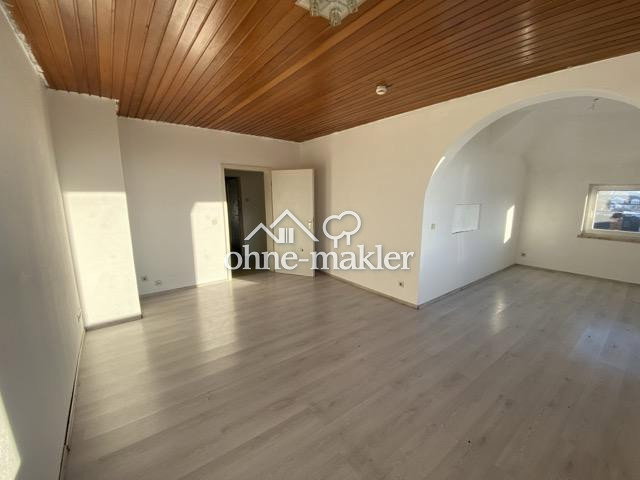 Top geschnittene, helle 4 Zimmer Wohnung in Neustadt bei Coburg, 96465 Neustadt b. Coburg