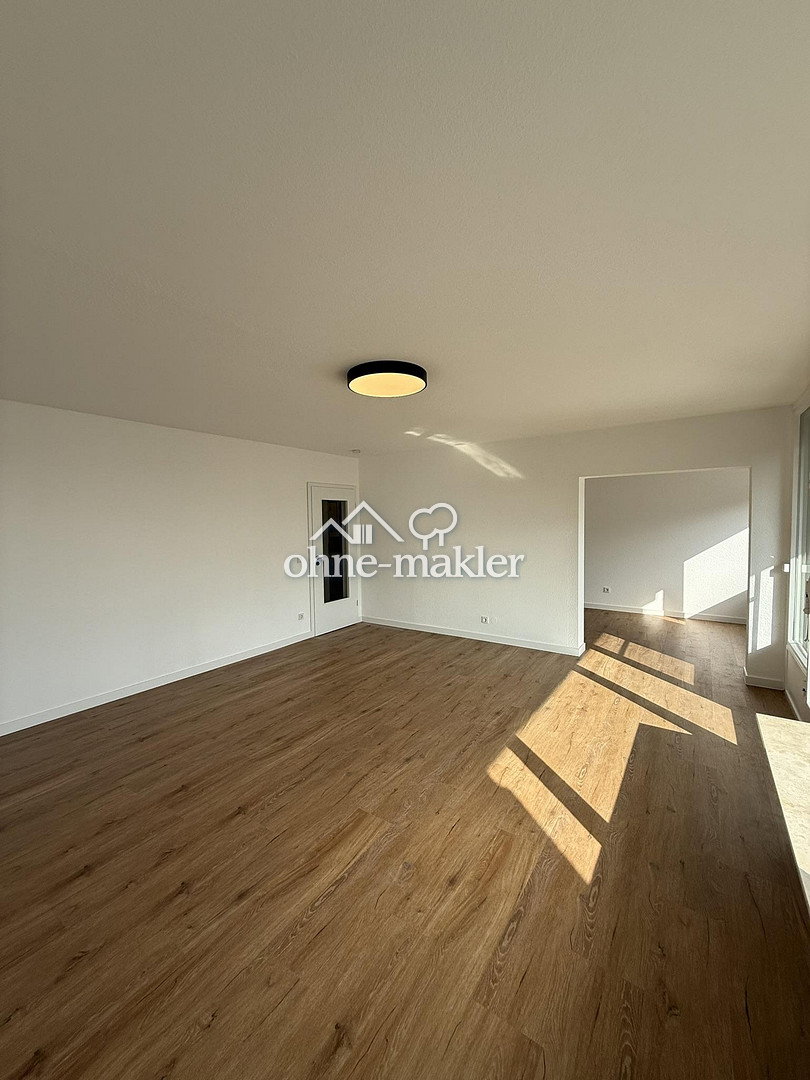 Top-Lage in Siegen – Balkon, Aufzug & Garage, 57072 Siegen