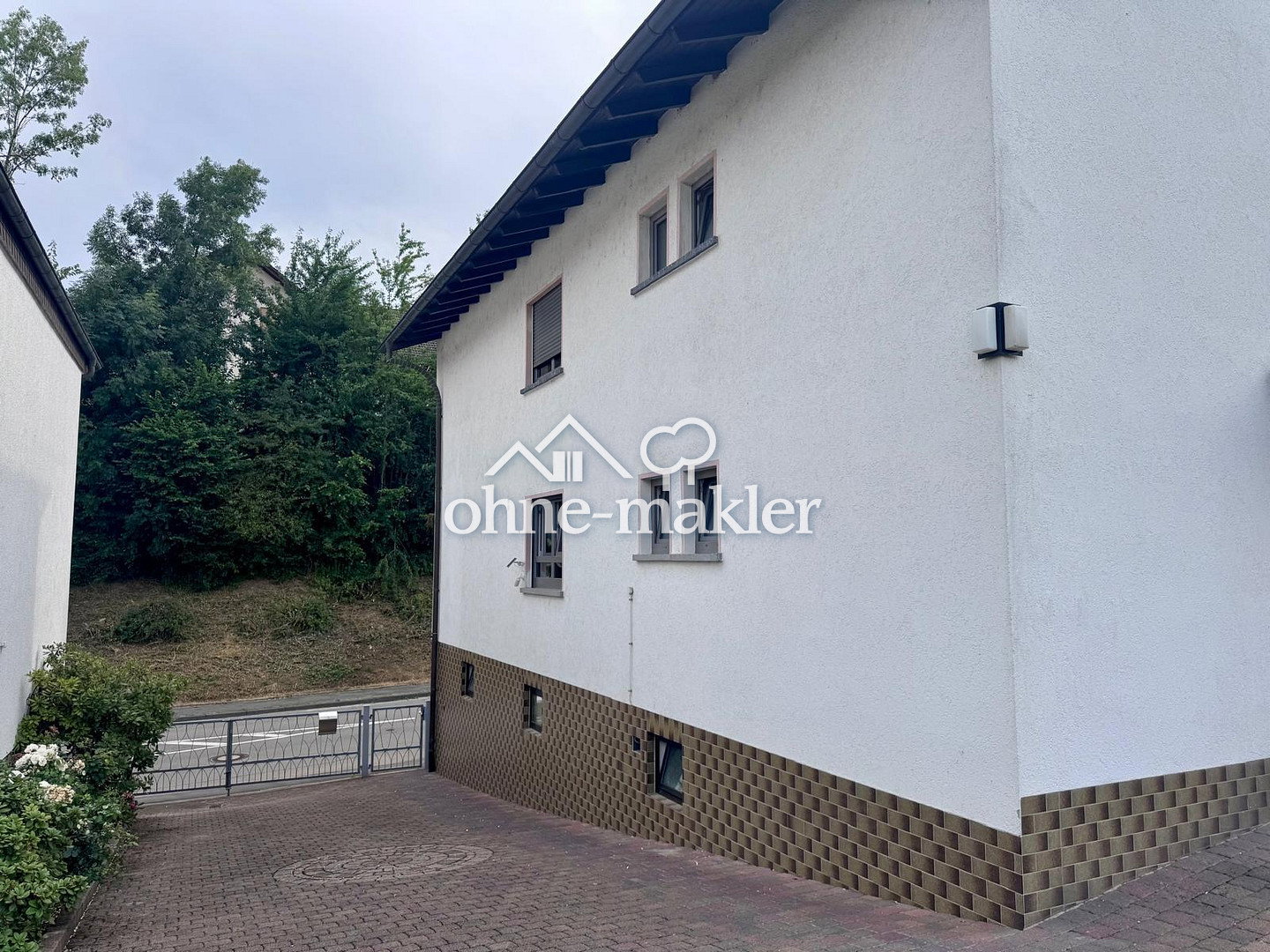 Erstbezug nach Sanierung in ruhiger Lage, 64658 Fürth