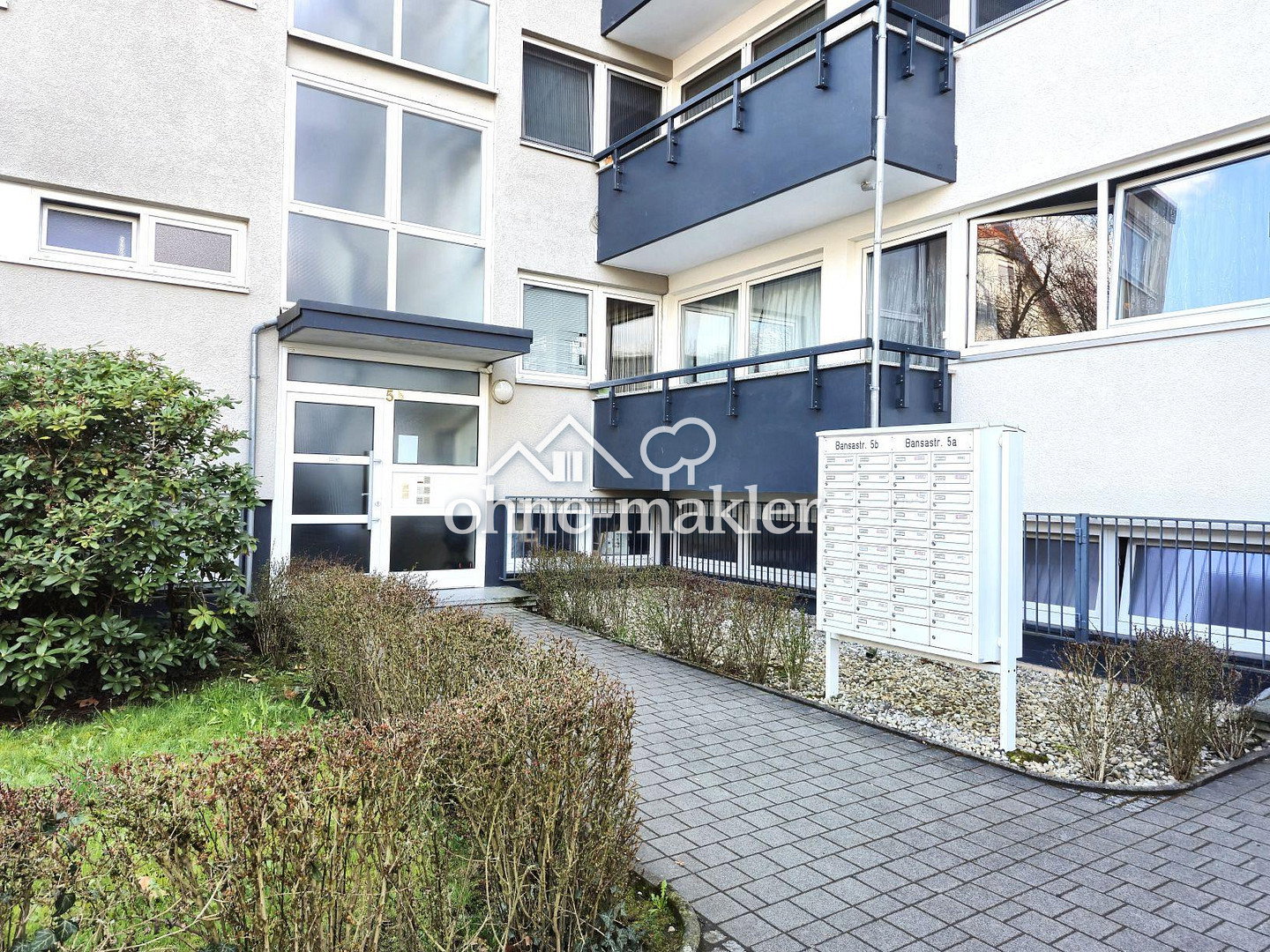 Möbliert, großer Balkon, 63263 Neu-Isenburg