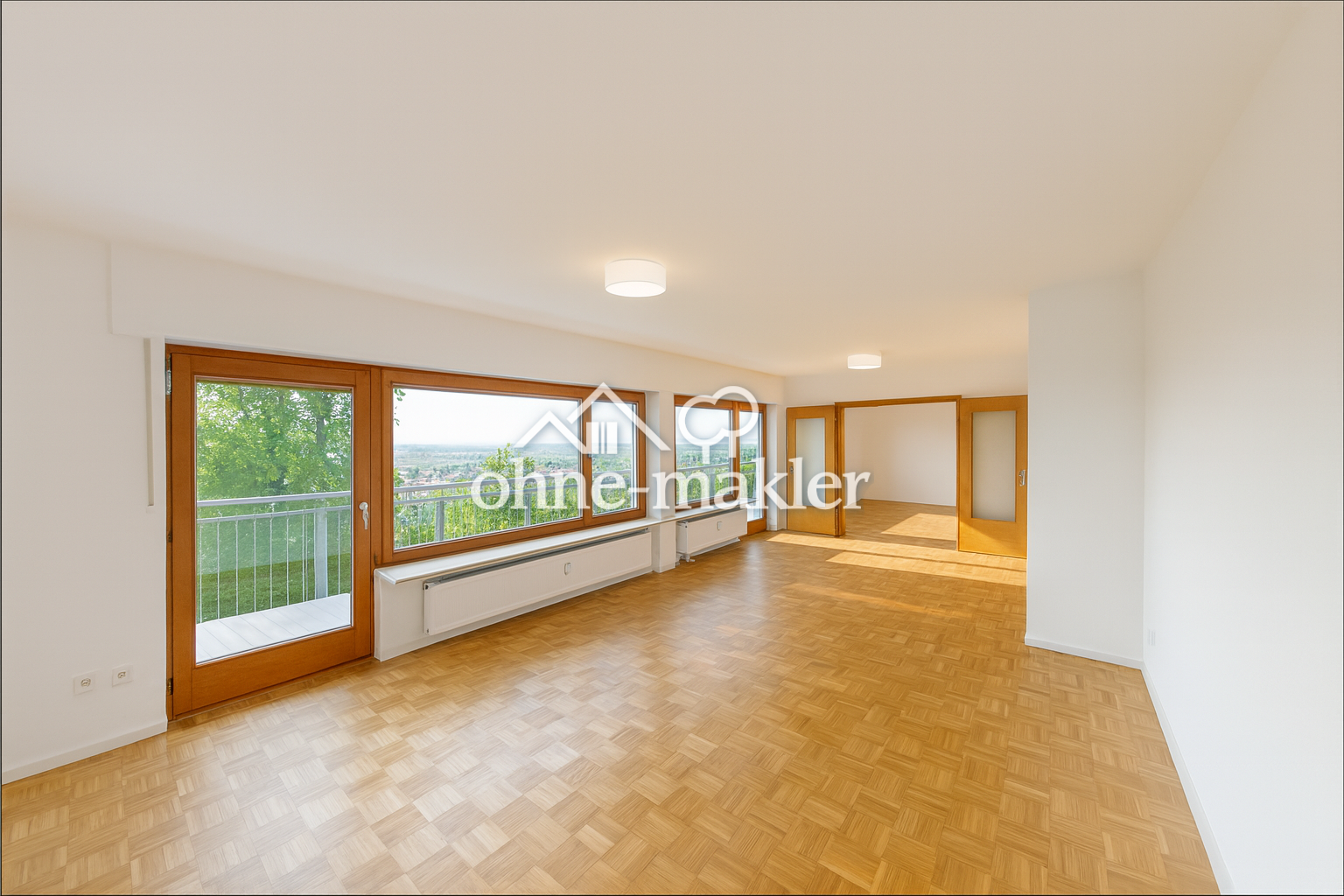 Großzügige Maisonette-Wohnung mit Blick auf Leimen, 69181 Leimen