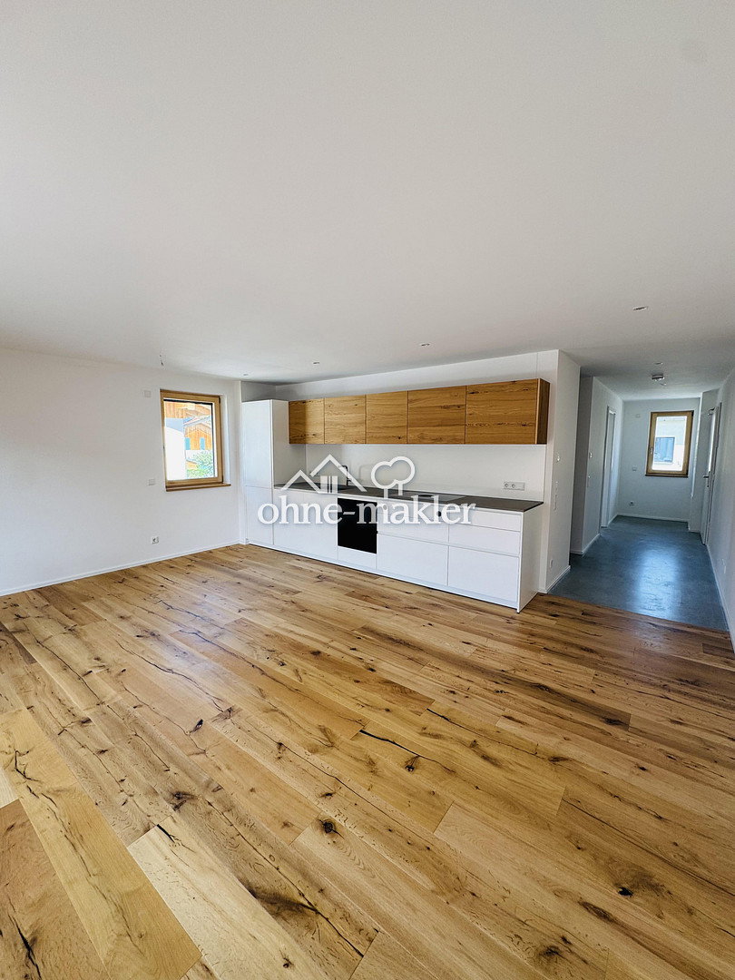 Stilvolle Wohnung in Raubling – Neubau 2025, 83064 Raubling