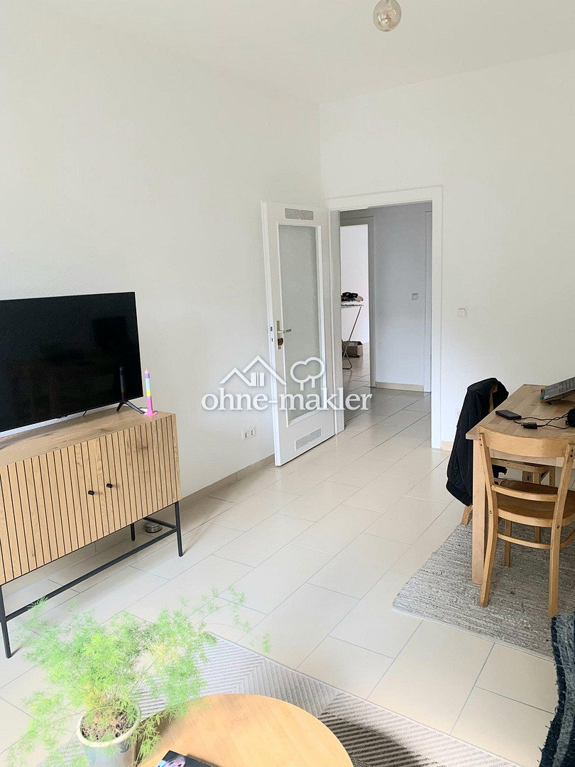 Zentral gelegene möblierte 3,5-Zimmer-Wohnung, 47058 Duisburg (Altstadt Duissern)