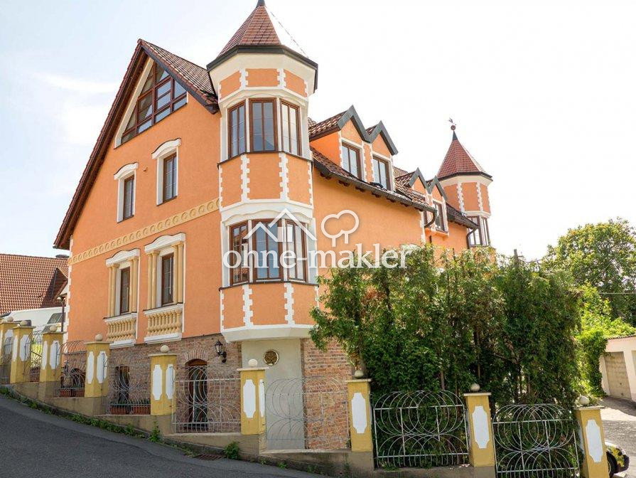 Schlossartiges MFH im Zentrum von Schnaittach, 91220 Schnaittach