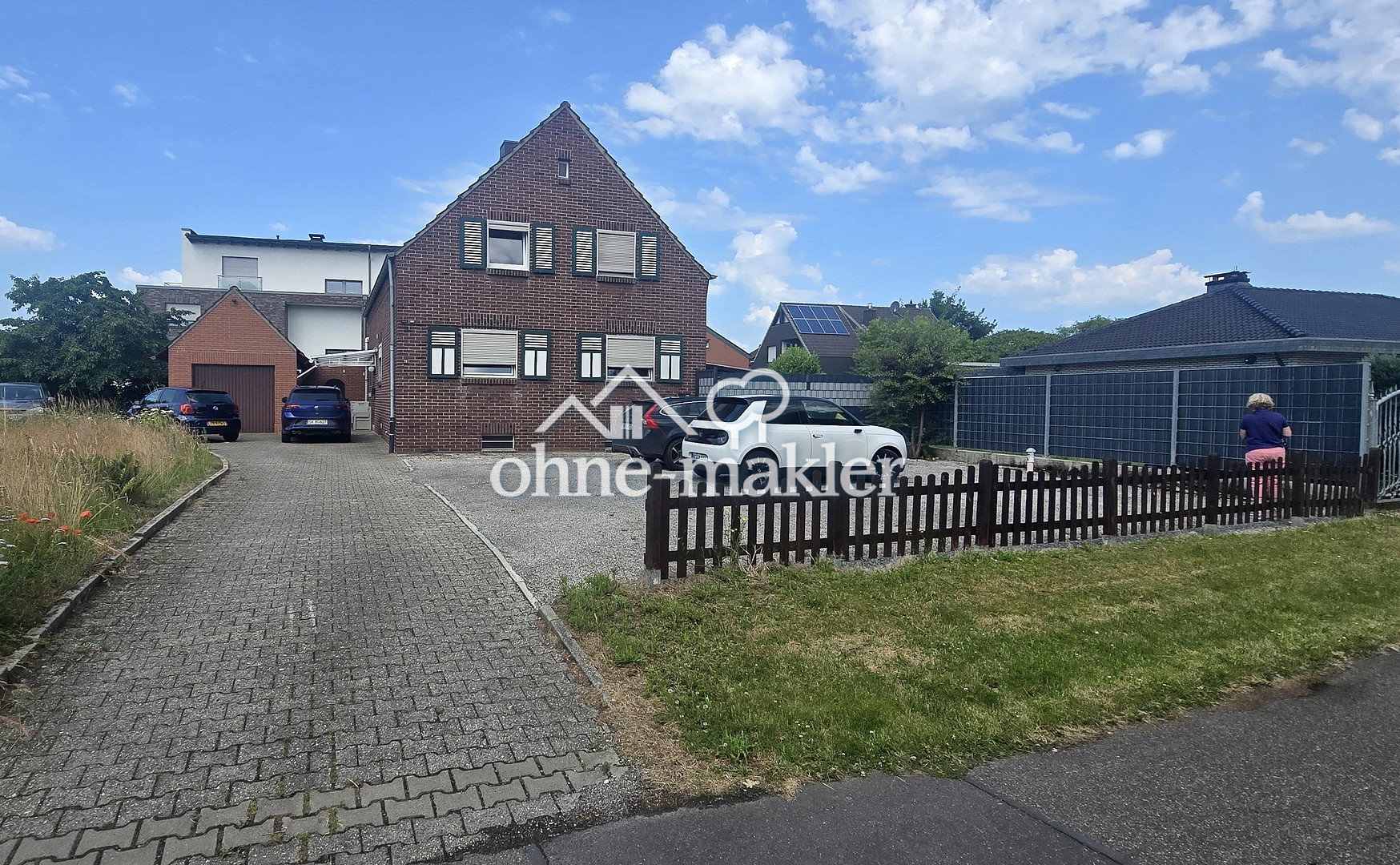 Zentraler Familienhaus mit hoher Mieteinnahme, 41379 Brüggen