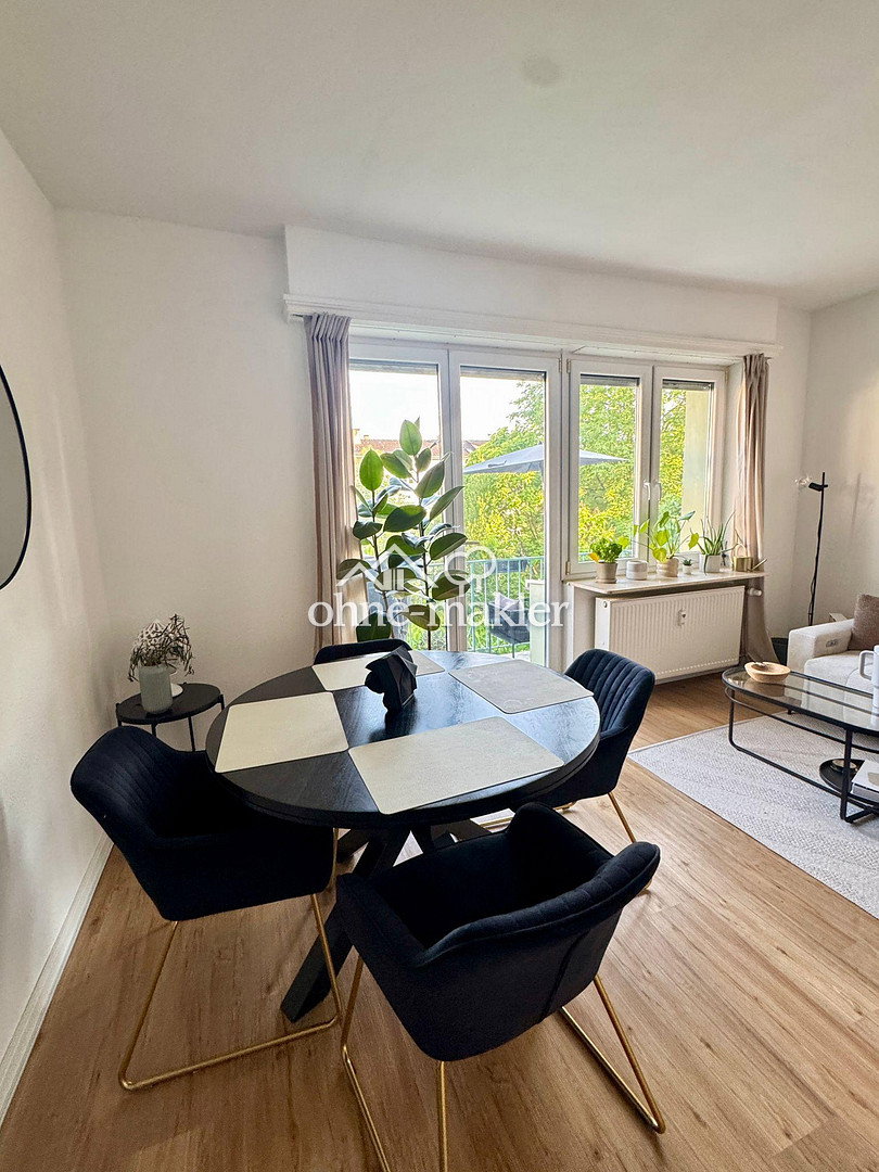 Hell und modern mit Balkon – zentral gelegen, 75179 Pforzheim