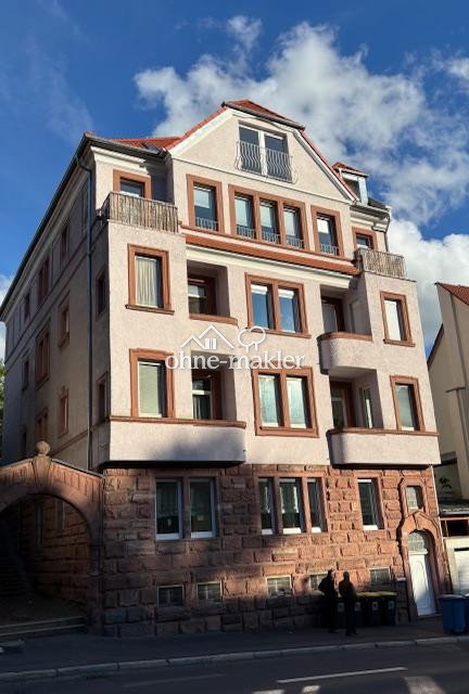 Dachgeschosswohnung mit Balkon & Stadtmauerblick, 63739 Aschaffenburg (Innenstadt Österreicher Kolonie)