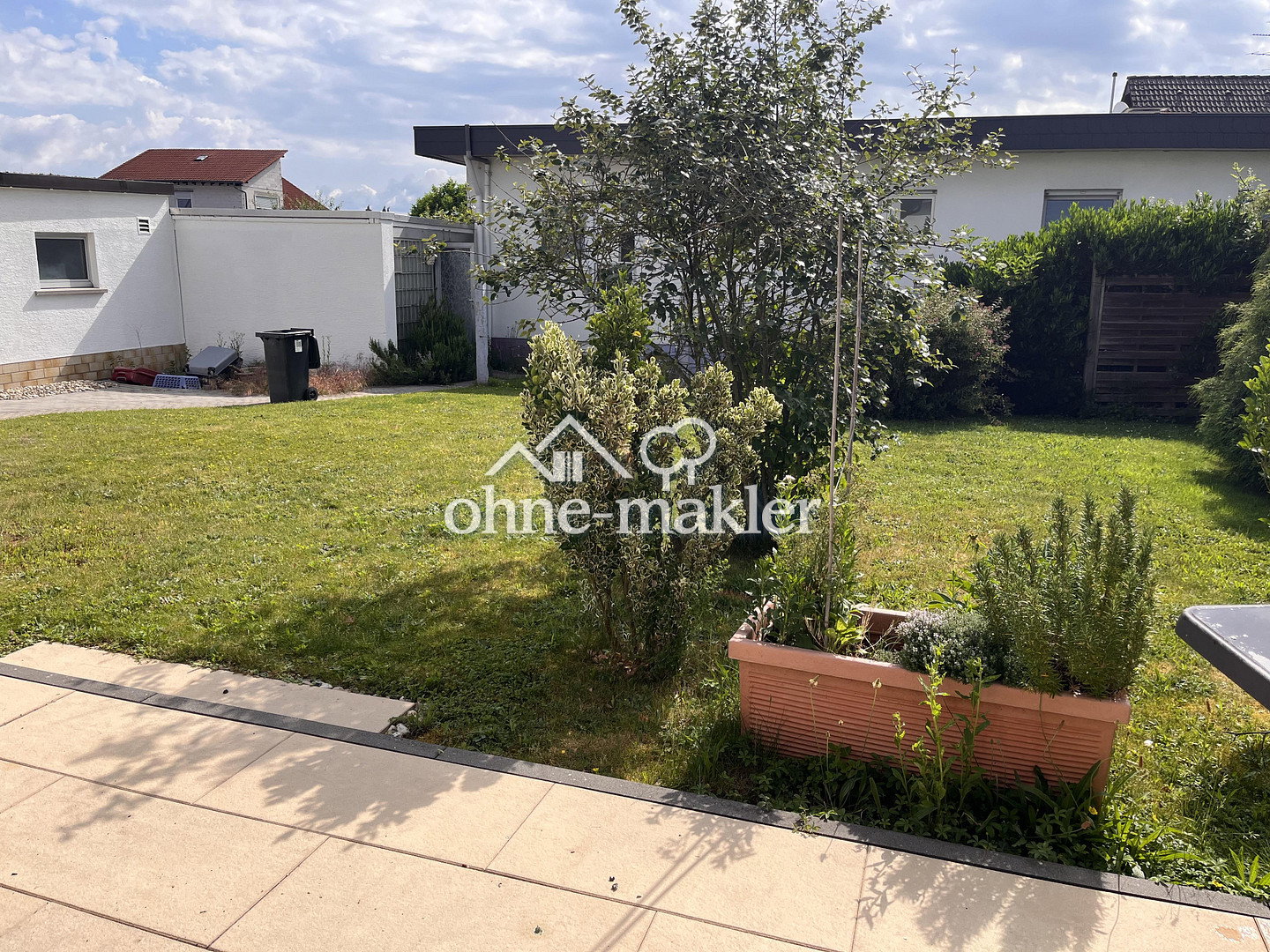 Große 3,5-Zimmer-Wohnung mit Gartennutzung in Messel, 64409 Messel