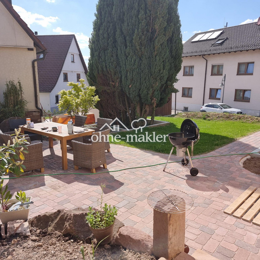 Modernisiertes Einfamilienhaus mit großem Garten, 75217 Birkenfeld