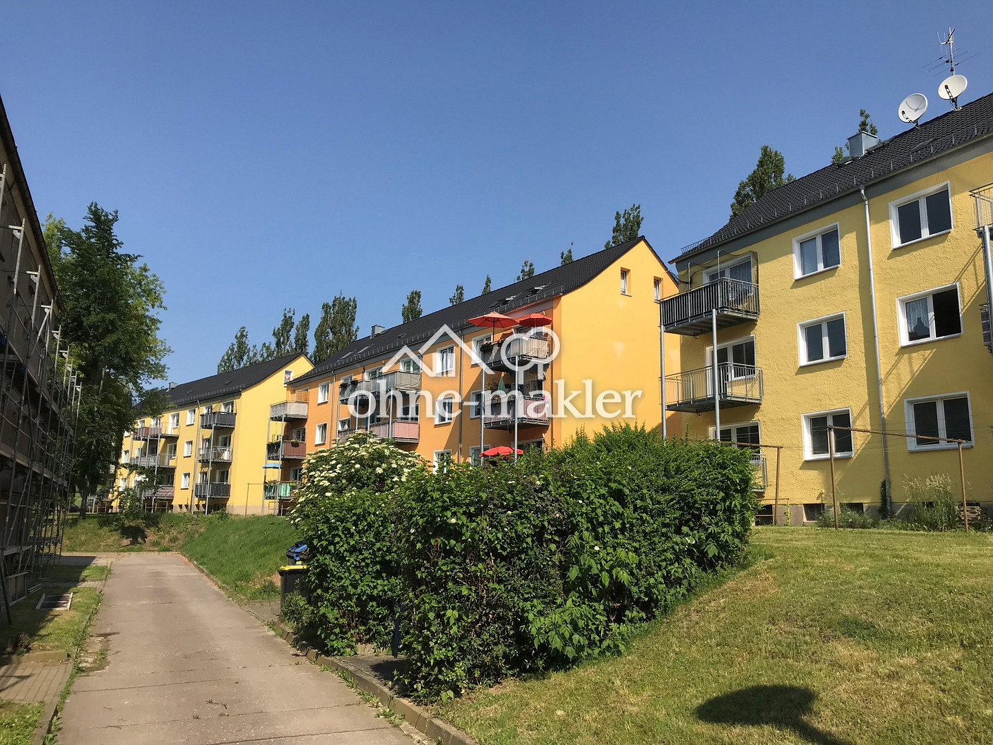 Sanierte 2,5-Zimmer-Wohnung mit Balkon, 8373 Remse
