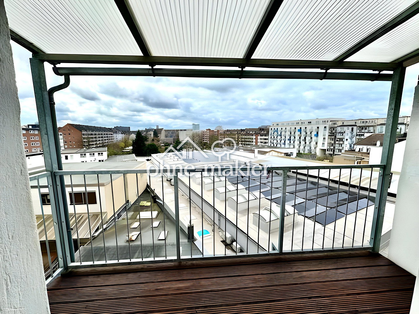 Sanierte 2-Zimmer-WG-Freundliche Wohnung mit EBK Balkon, 40476 Düsseldorf (Derendorf Golzheim Pempelfort)