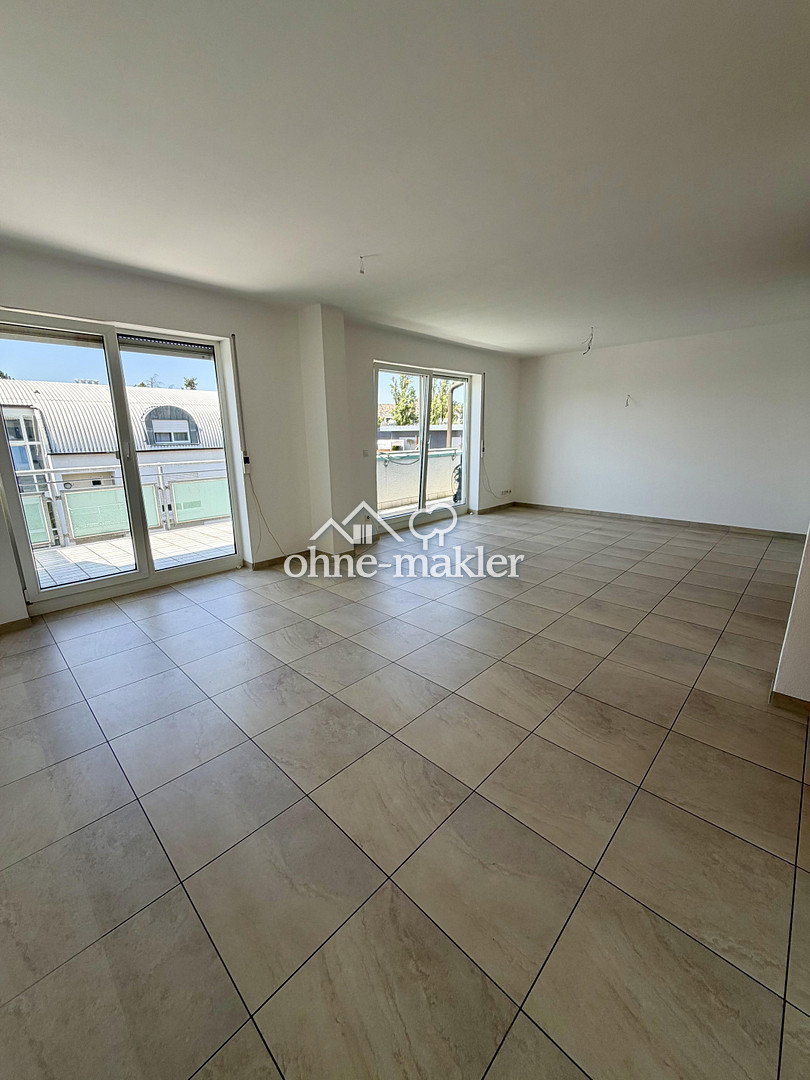 Dachgeschosswohnung mit Burgblick, 64297 Darmstadt (Eberstadt)