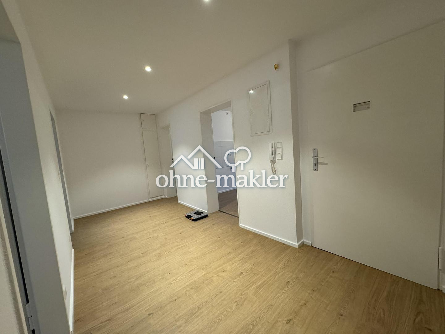 Zentral renovierte 2-Zimmer-Wohnung ab Juli, 67059 Ludwigshafen am Rhein (Mitte Mundenheim West)