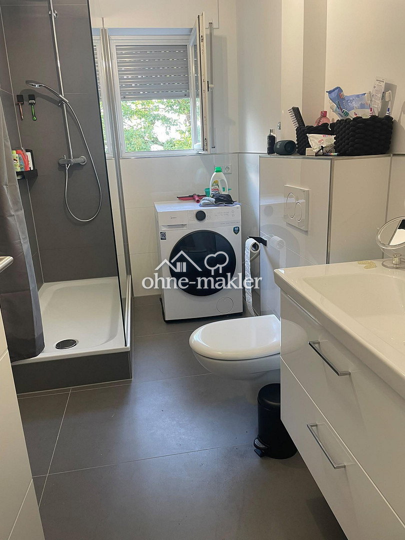 Zentral gelegen mit Garage und Balkon, 42855 Remscheid (Innen Lüttringhausen Nord Süd West)
