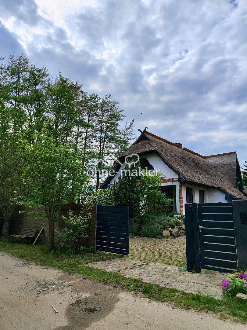 Sehr ruhiges Reetdach Ferienhaus am Meer, 23968 Zierow