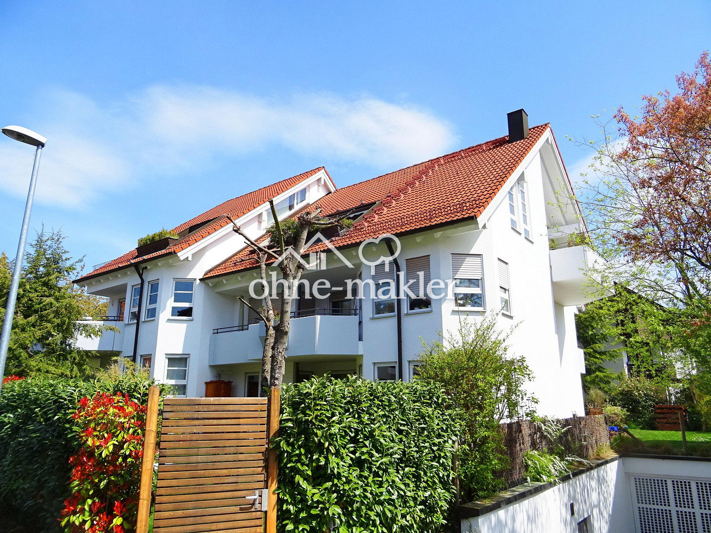 Hochwertige 3,5-Zimmer-DG-Galeriewohnung in Stuttgart, 70619 Stuttgart (Heumaden Lederberg Riedenberg Sillenbuch)