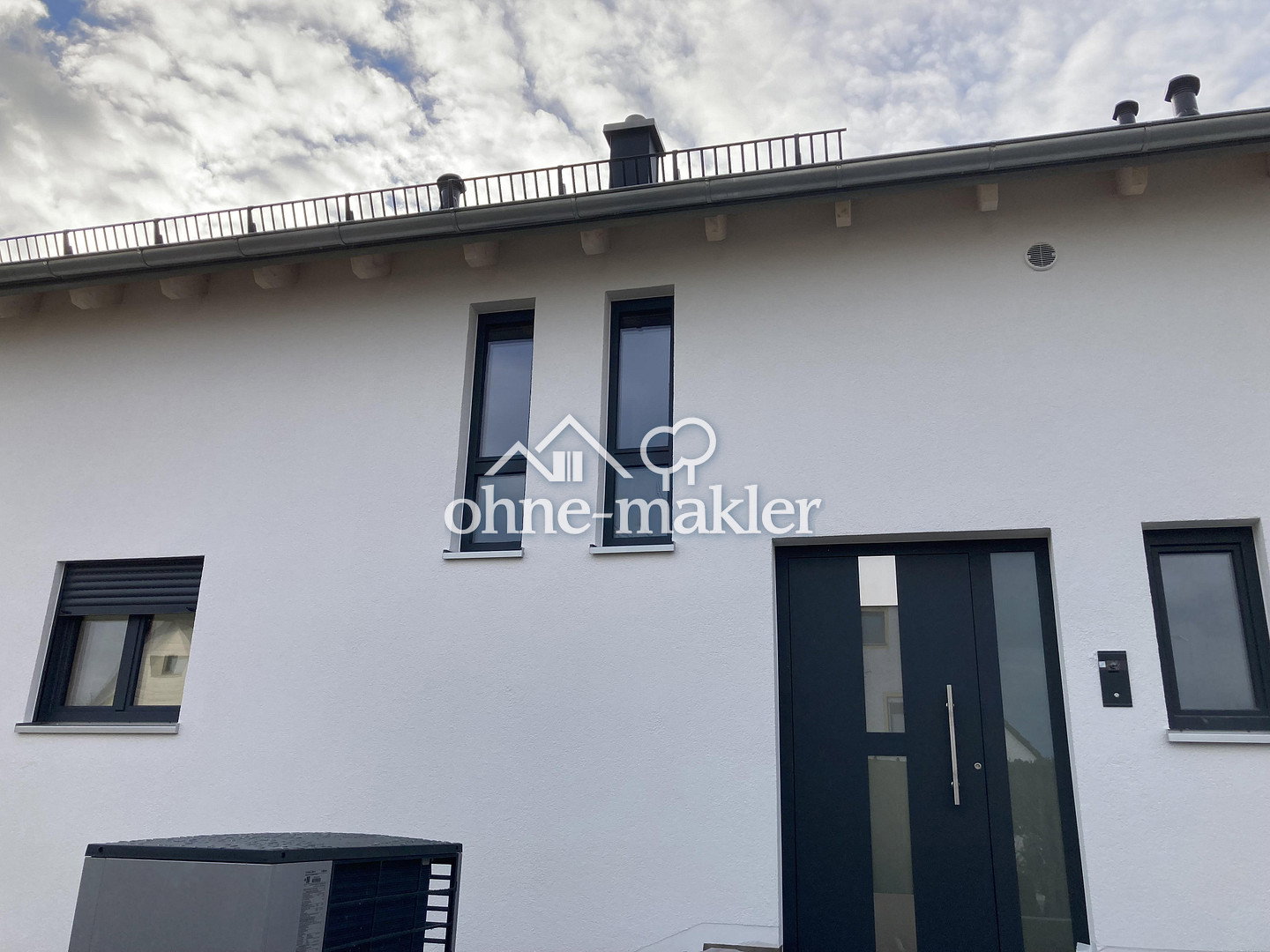 Großzügiges Einfamilienhaus mit barrierefreiem Zugang, 86485 Biberbach