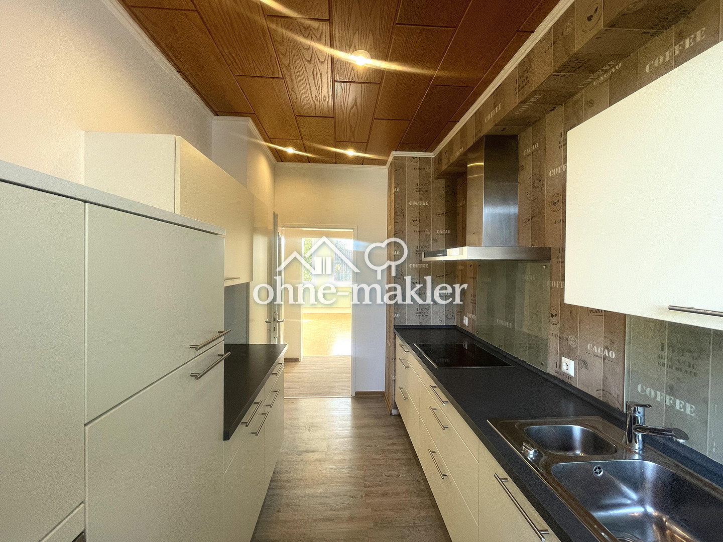 Neumünster renoviert, Einbauküche & Stellplatz, 24534 Neumünster (Innenstadt)