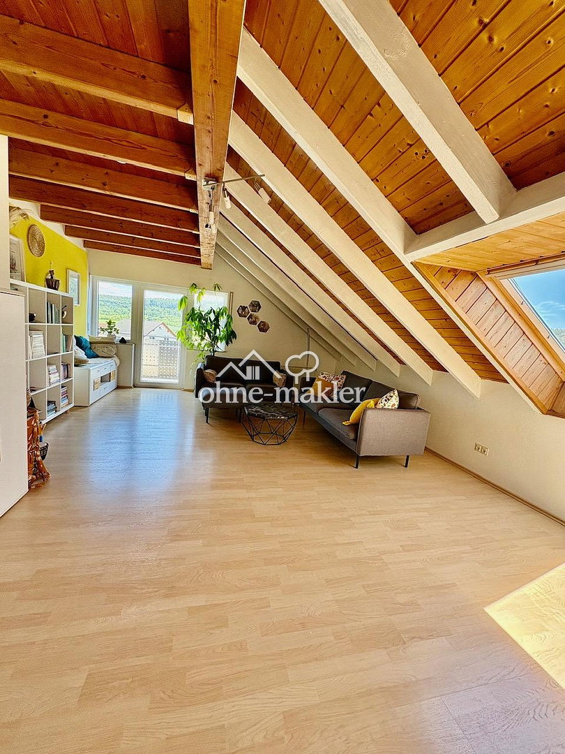 Großzügige 2-Zimmer-Wohnung mit Balkon, 74246 Eberstadt