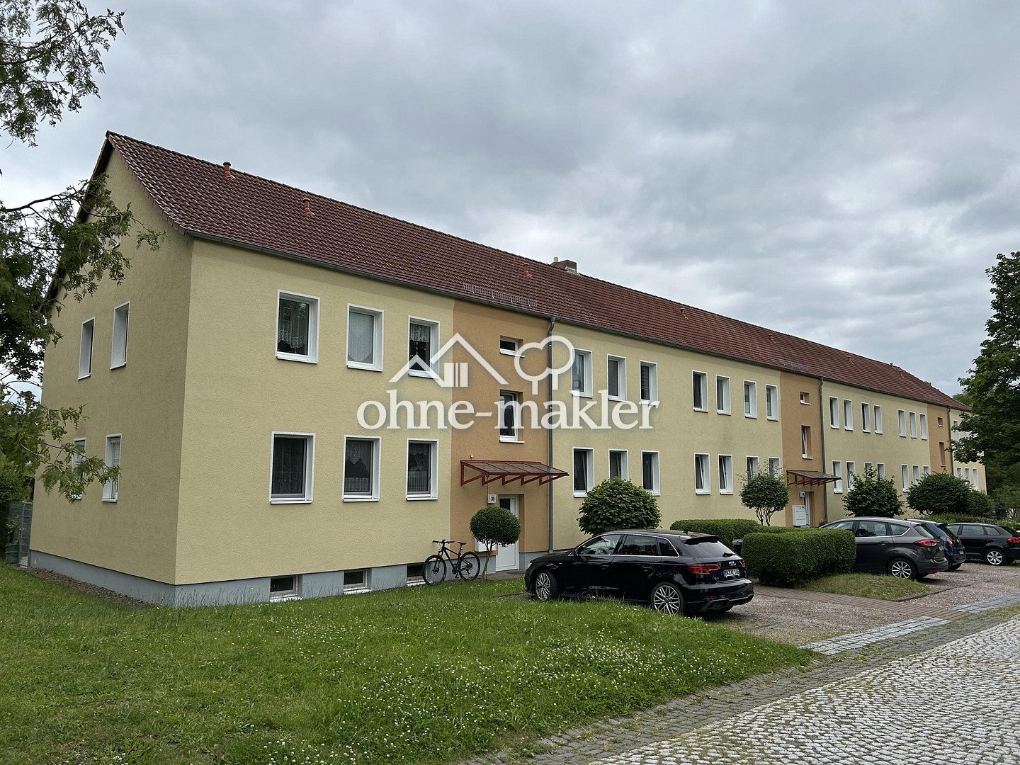 Grün umgeben - ruhige 2-Zimmer-Wohnung mit Balkon, 99885 Ohrdruf