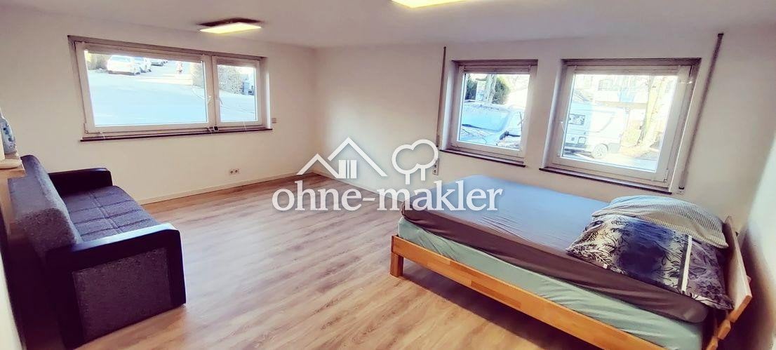 Teilmöblierte 1,5-Zimmer-Wohnung mit PKW-Stellplatz in Waiblingen, 71332 Waiblingen