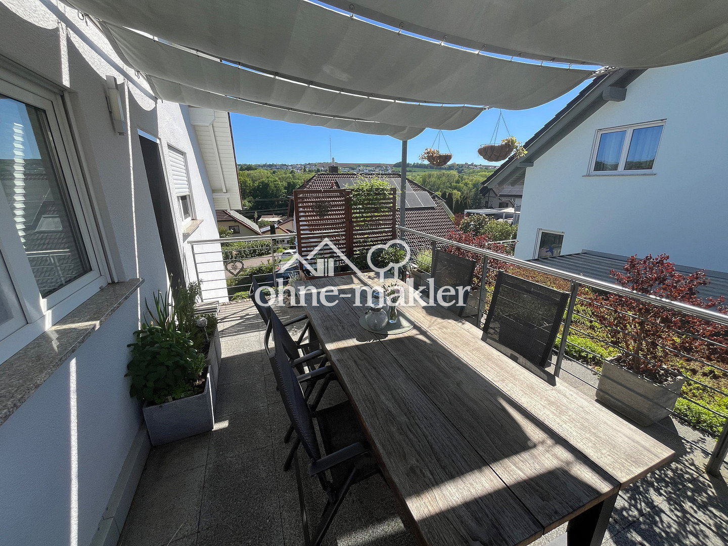 Großzügige Maisonettewohnung mit Dachterrasse und Garten, 66292 Riegelsberg