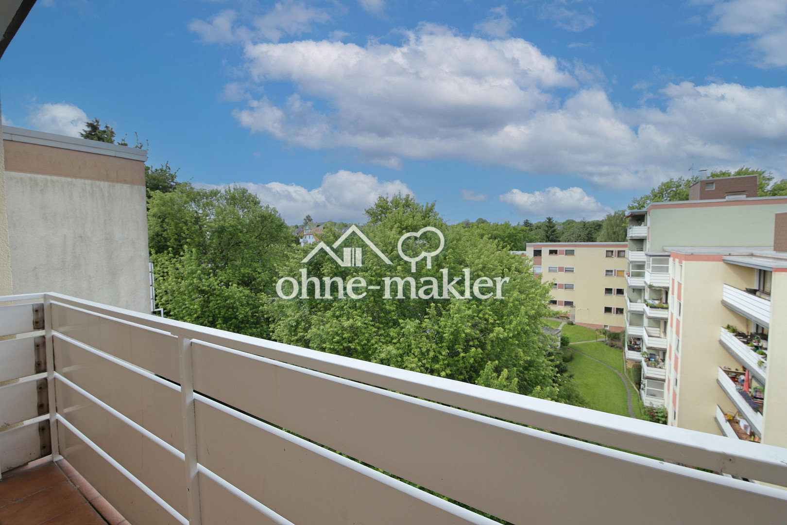 Frisch renoviert mit Gemeinschaftsschwimmbad, 44795 Bochum (Weitmar Wiemelhausen)