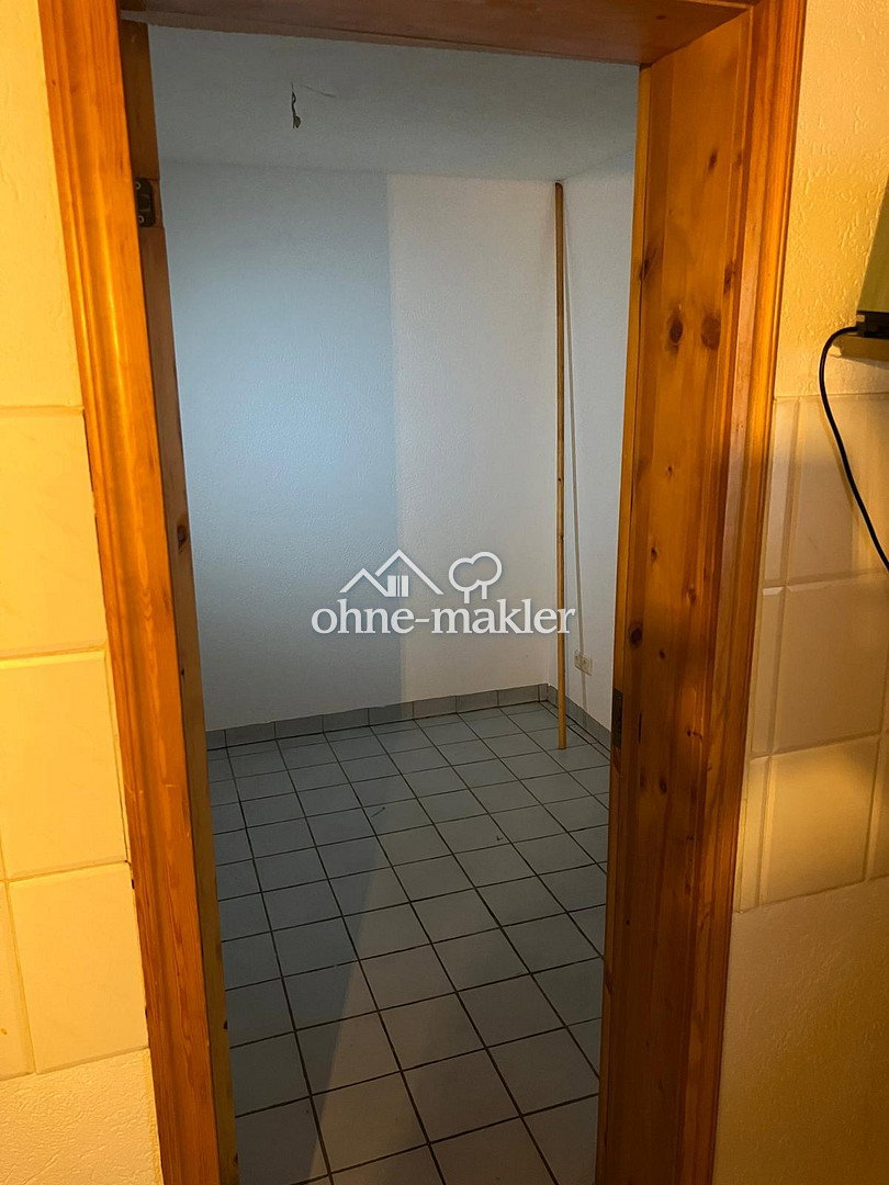 Gepflegte Maisonette-Wohnung mit Einbauküche, 41068 Mönchengladbach