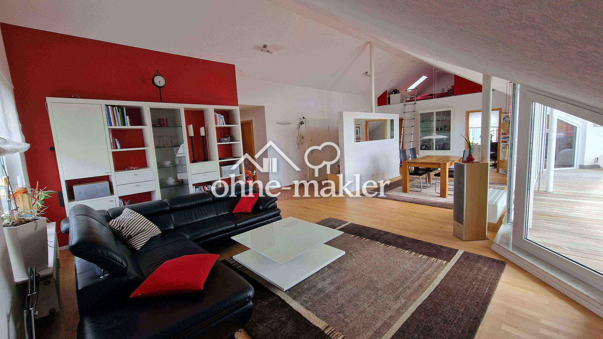 Sonnendurchflutete DG-Wohnung mit Dachterrasse, 71277 Rutesheim