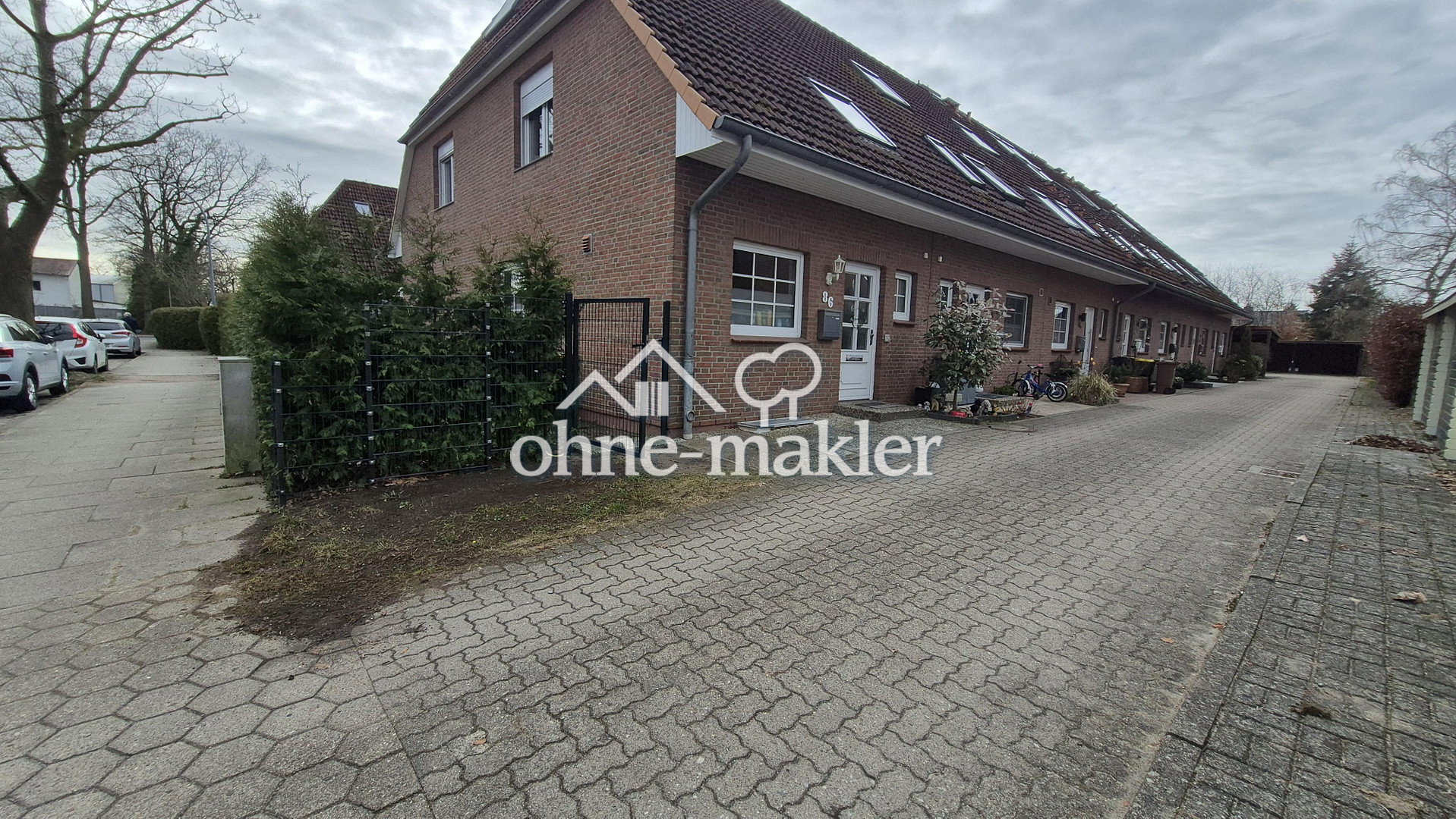 Gepflegtes Endreihenhaus mit Carpot und Garten in Uetersen, 25436 Uetersen