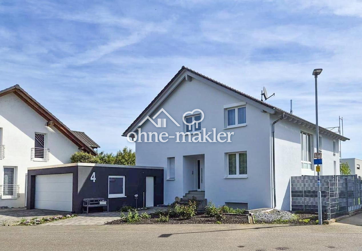Großzügiges Einfamilienhaus mit Wohlfühlatmosphäre, 76706 Dettenheim