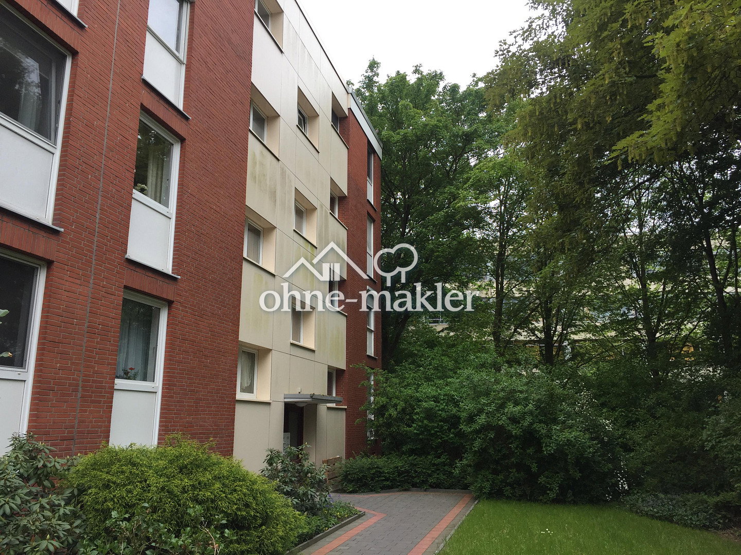 Zentraler Balkontraum im Kurfürstenviertel, 28329 Bremen (Gartenstadt Vahr Neue Vahr Nord Neue Vahr Südwest Radio Bremen Sebaldsbrück)