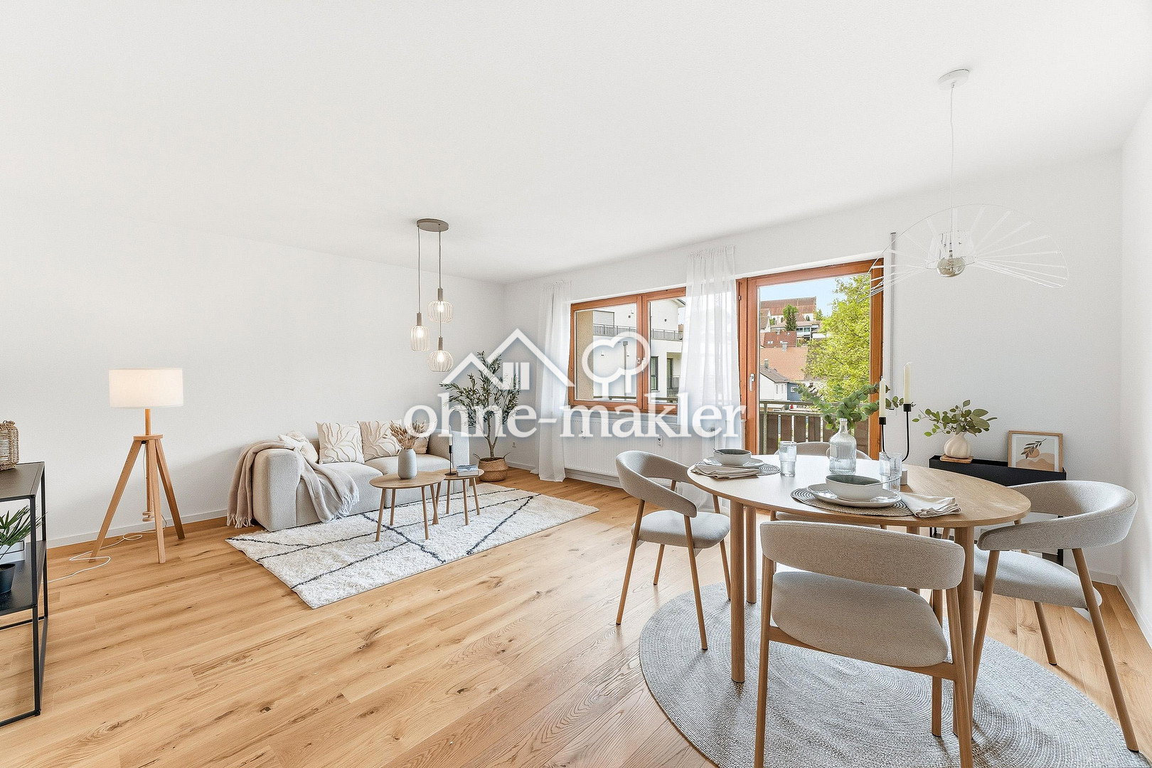 Geräumige und lichtdurchflutete Eigentumswohnung in Aalen-Unterkochen, 73432 Aalen