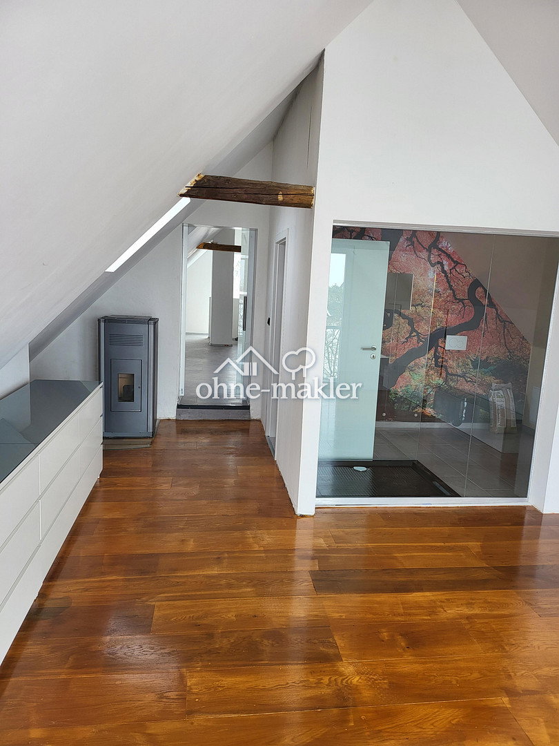 Moderne Loft-Wohnung mit offener Badesign, 56766 Auderath