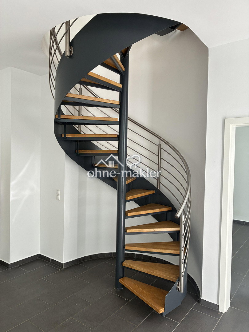 Moderne Maisonettewohnung mit Terrassen, 53115 Bonn