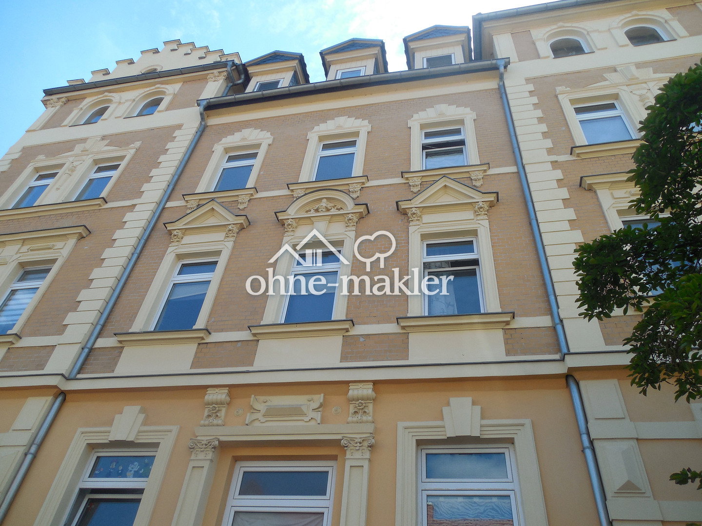 Sonnige 2-Zimmer-Wohnung am Schloß, 4600 Altenburg