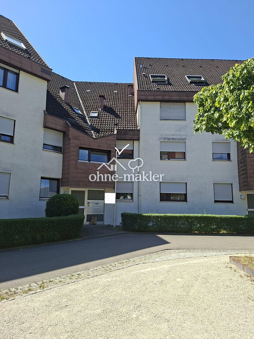 Ruhige Wohnung mit großem Balkonblick, 73230 Kirchheim unter Teck