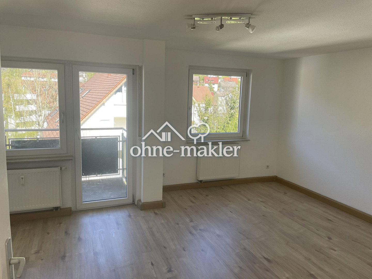 Schön renoviert und gut geschnitten in ruhiger Lage, 78713 Schramberg