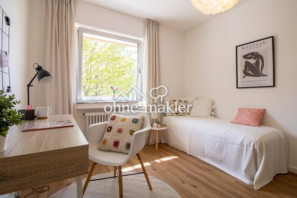 Modernisierte 3,5-Zimmer-Wohnung mit Balkon in Bonn-Heiderhof, 53177 Bonn