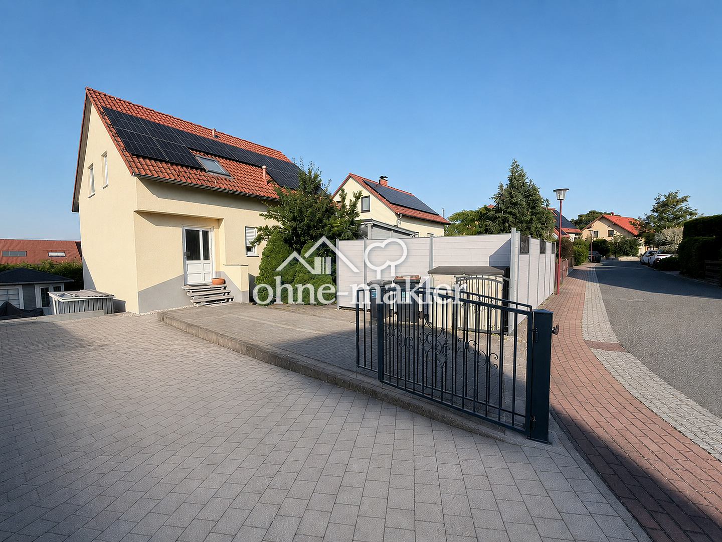 Familienparadies mit Einliegerwohnung in Bannewitz, 1728 Bannewitz