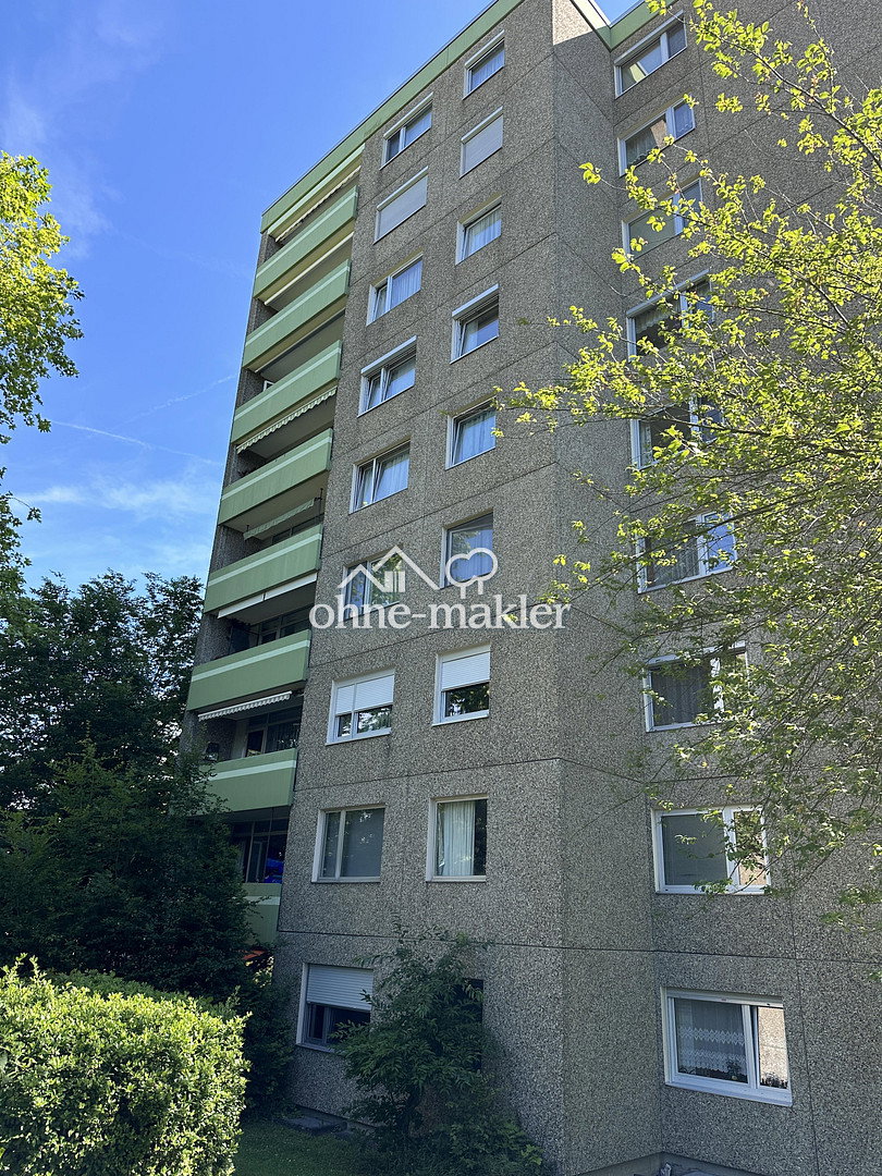 Koblenz-Karthause Renovierte Wohnung mit Balkon, 56075 Koblenz (Karthause Mitte Oberwerth Stolzenfels Süd)