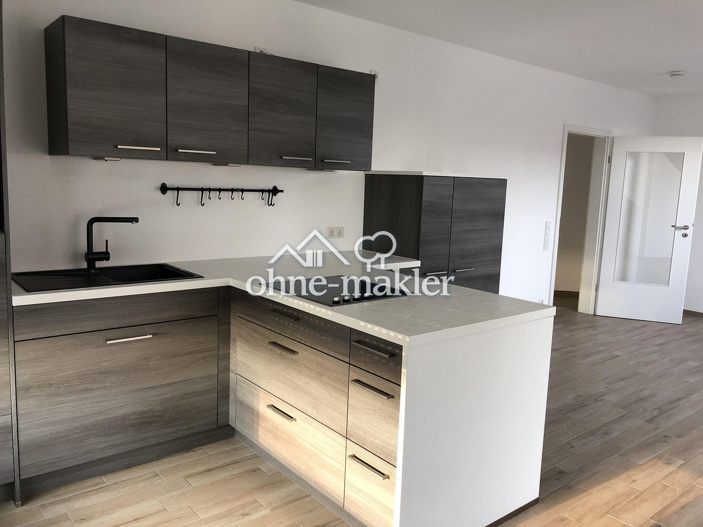 Hochwertige Dachgeschosswohnung mit Garage und Kellerraum, 85080 Gaimersheim