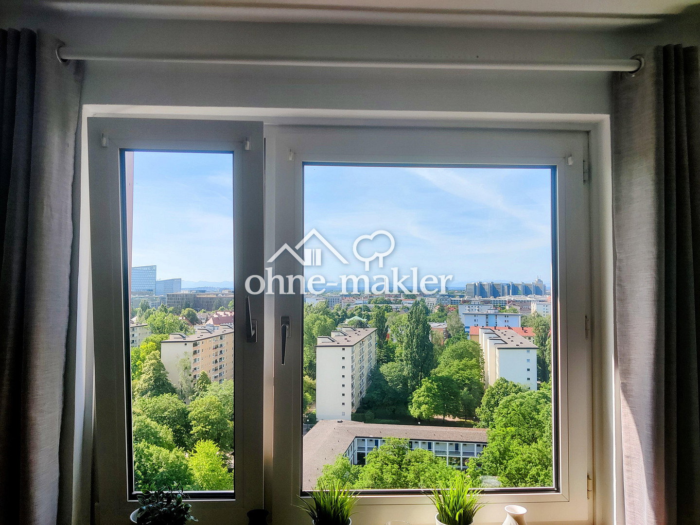 Penthouse-Feeling mit Alpenblick in Bogenhausen, 81677 München (Au-Haidhausen Berg am Laim Bogenhausen)