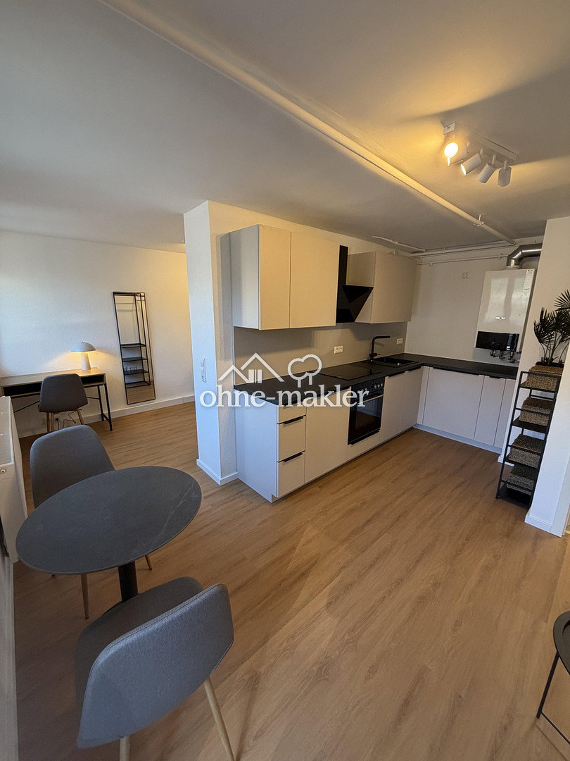 Sanierte 1-Zimmer-WG in lebendigem Lehenviertel, 70180 Stuttgart (Mitte Süd)