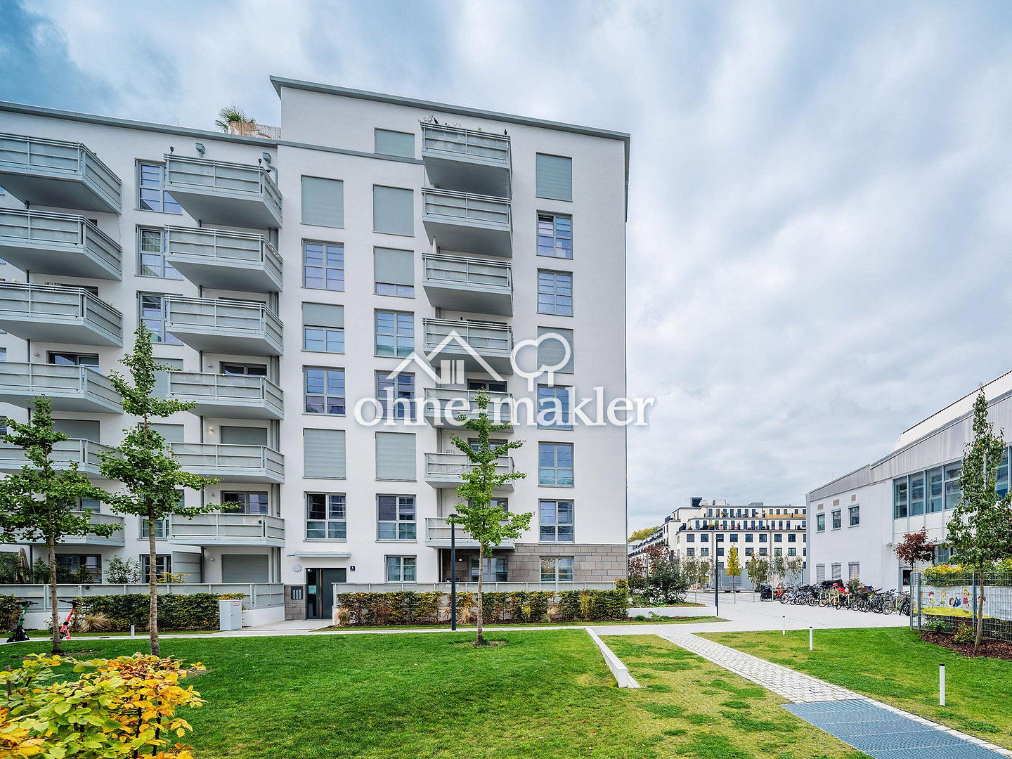 Dachterrasse in Zentrum von München-Obersendling, 81379 München (Sendling Sendling-Westpark Thalk. Obersendl.-Forsten-Fürstenr.-Solln)
