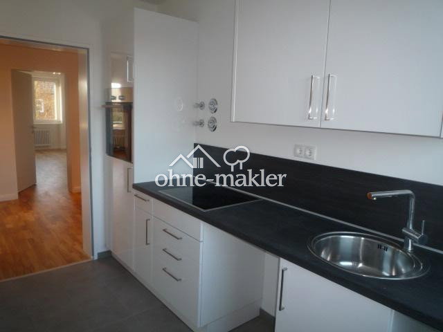 3-Zimmer-Wohnung mit Balkon Tiefgarage-Stellplatz